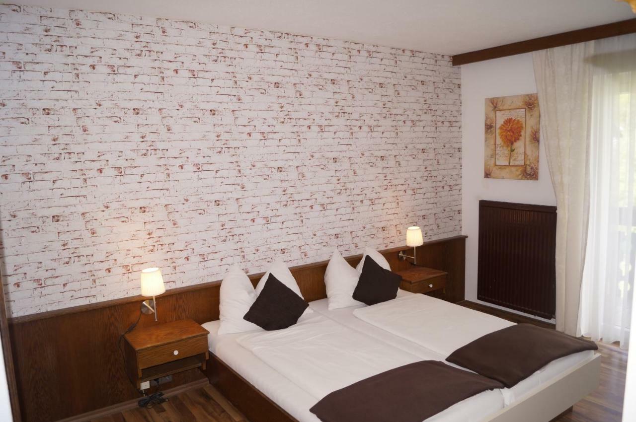 Standard Double Room,810619164:JPEG